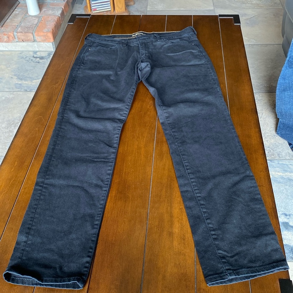 The Diva Black Jeans by OLD NAVY Size 8 Regular